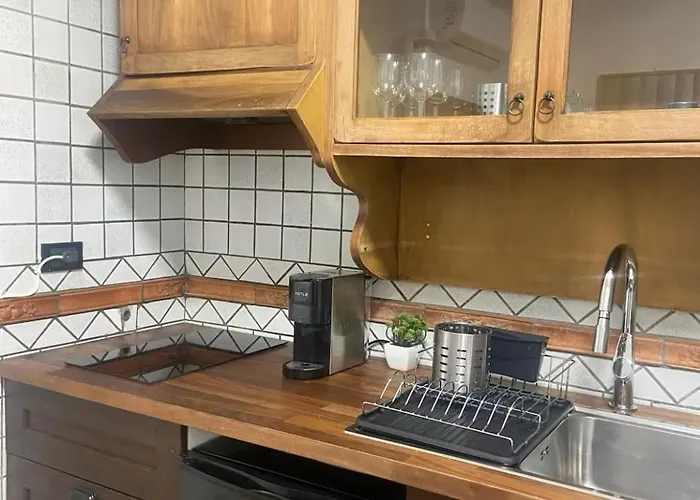 Cozy Colosseo Apartment